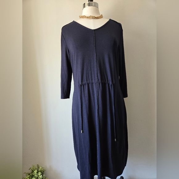 OLSEN Lightweight, Stretchy Navy Blue Midi Dress With Cinchable Belt. Size 12 - Picture 7 of 10